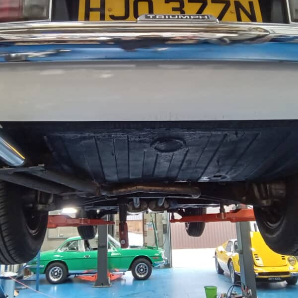26032025 1974 triumph stag appraisal and coolant leak (24)