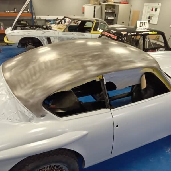 27.03.2025 1960 jensen 541r blue rub primer down (3)