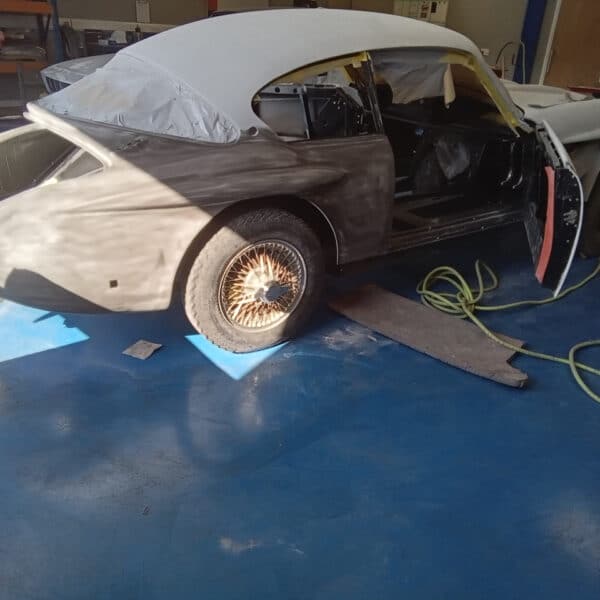 27.03.2025 1960 jensen 541r blue rub primer down (8)