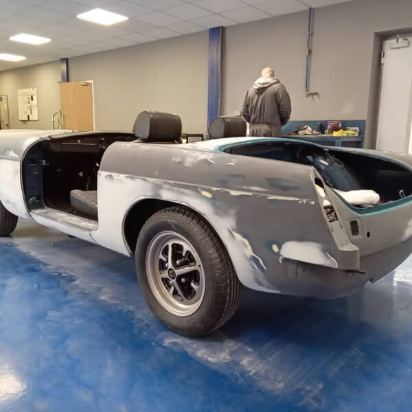 27.03.2025 1973 mg b roadster blue filler work complete (5)