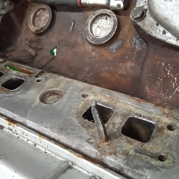 27.03.2025 1974 triumph stag white appraisal,cooling system leak (33)