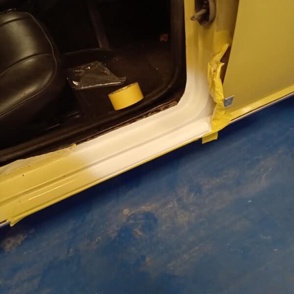 27.03.2025 1975 triumph tr6 yellow rust repair (9)