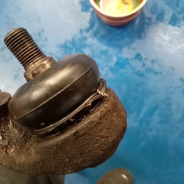 31032025 1974 triumph stag repairs (11)