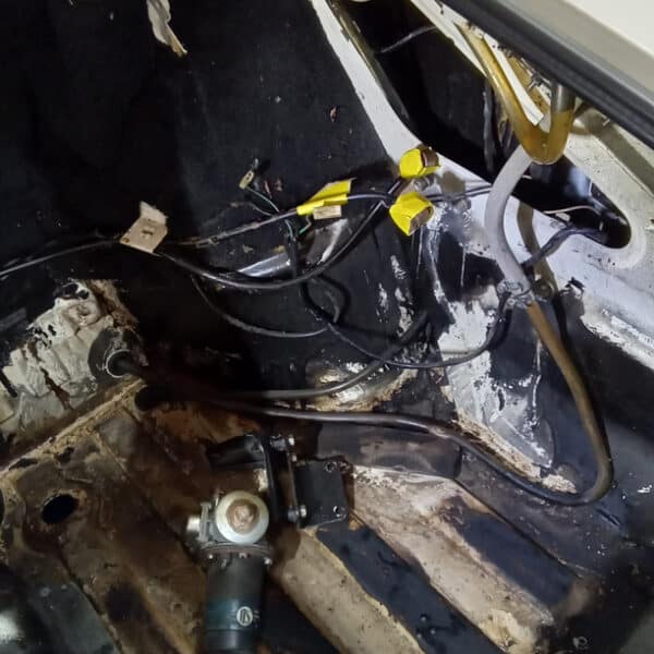 31032025 1974 triumph stag repairs (46)