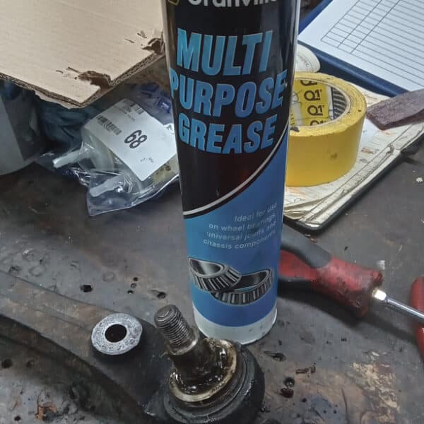 31032025 1974 triumph stag repairs (8)