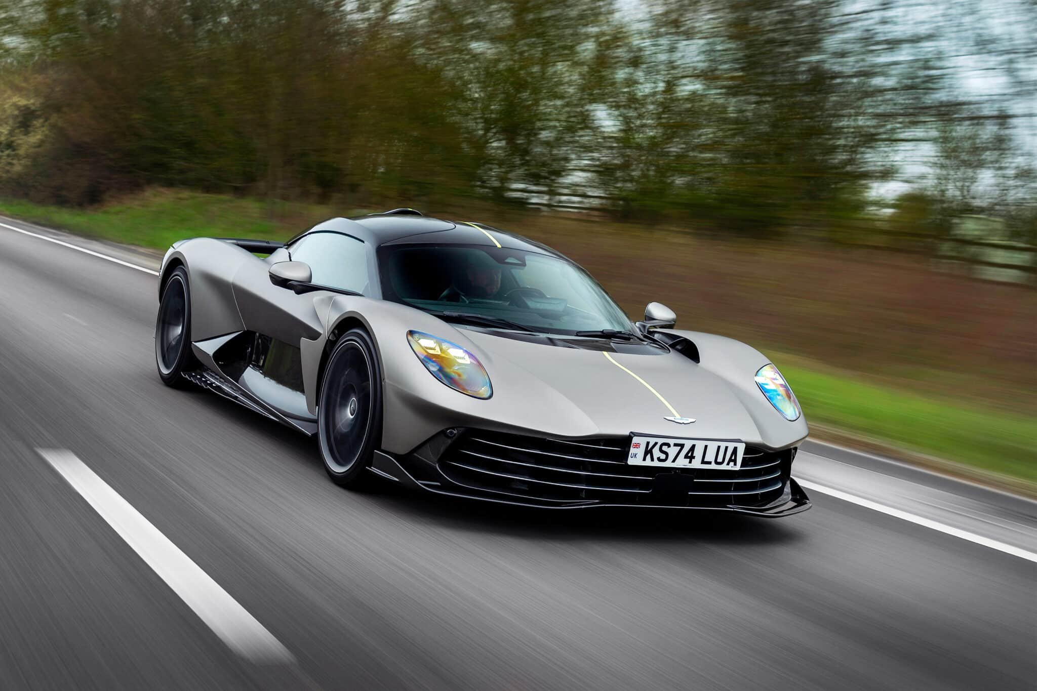 aston martin valhalla 05