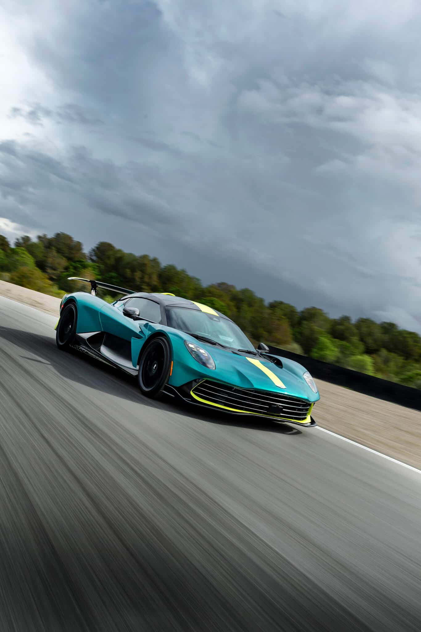 aston martin valhalla 13
