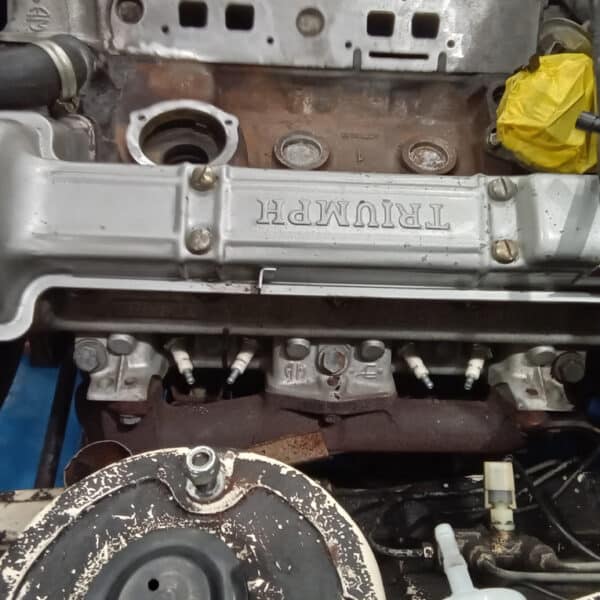 01.04.2025 1974 triumph stag white repairs (8)