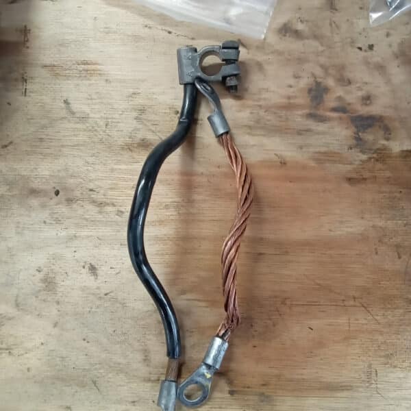01.04.2025 1978 mercedes 350sl red cleaning and restoring bits (9)