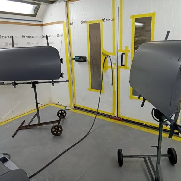 02042025 1960 jensen 541r paint prep (10)