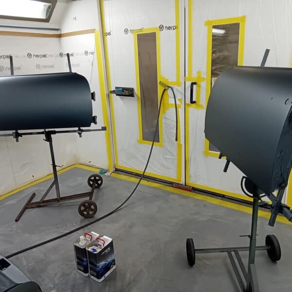 02042025 1960 jensen 541r paint prep (16)