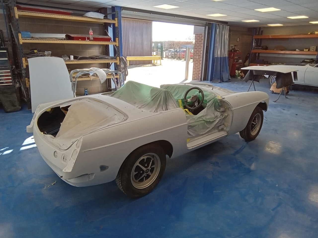 02042025 1973 mgb roadster paint prep (10)