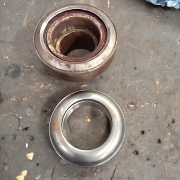 02042025 1975 triumph tr6 gearbox (11)