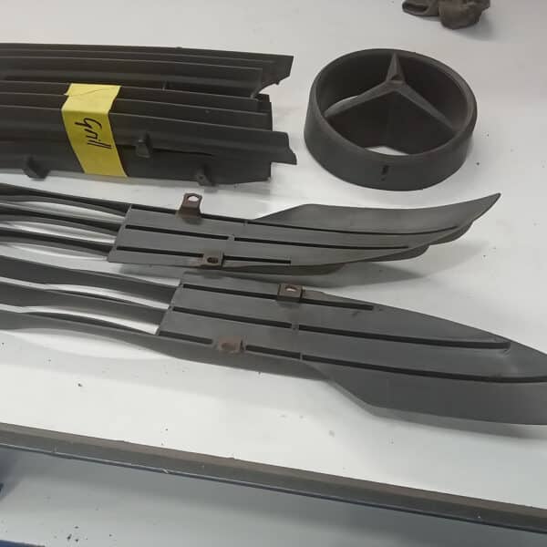 02042025 1978 mercedes 350sl bracing (2)