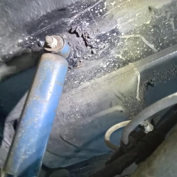 03.04.2025 1955 mg magnette 1955 shock repair (1)