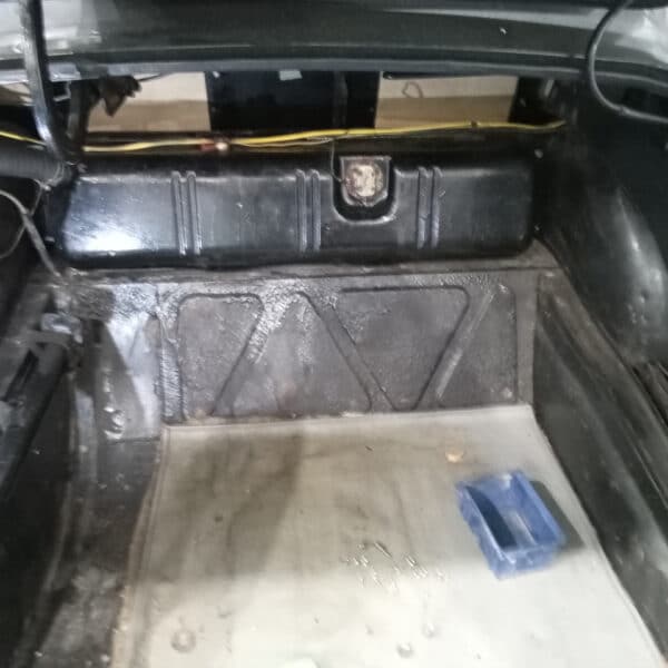 03.04.2025 1955 mg magnette 1955 shock repair (11)