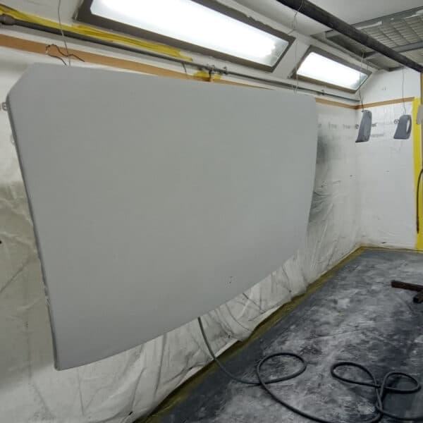 03.04.2025 1976 jensen interceptor blue more primer (4)