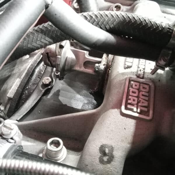 03.04.2025 1978 mg b v8 roadster red water leak (3)