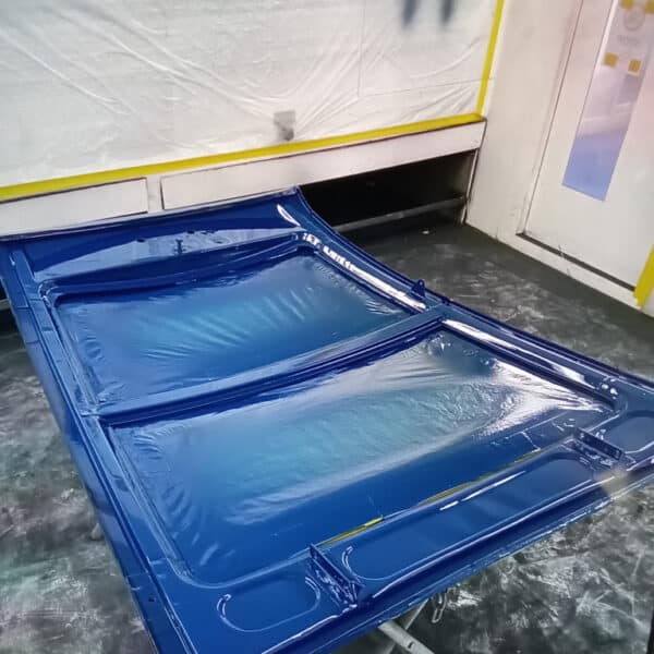 040425 1973 mgb roadster boot and bonnet painted