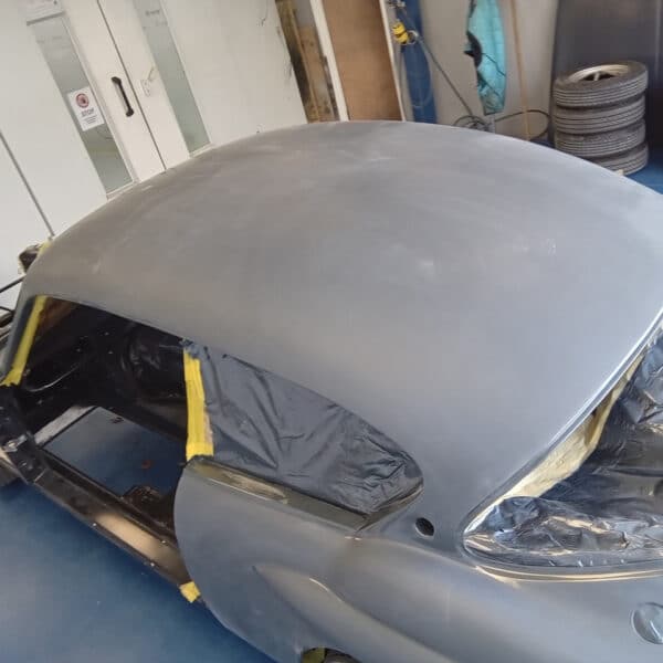 08.04.2025 1960 jensen 541r blue flat car (5)