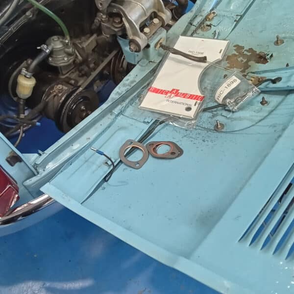 08.04.2025 1963 fiat 500 blue exhaust (1)