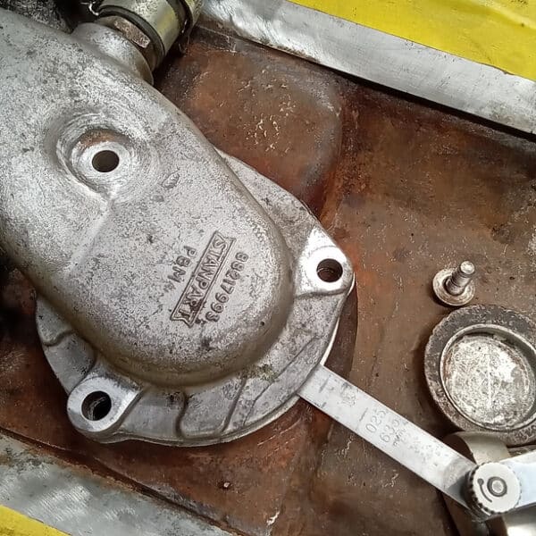 08.04.2025 1974 triumph stag fuel system (21)