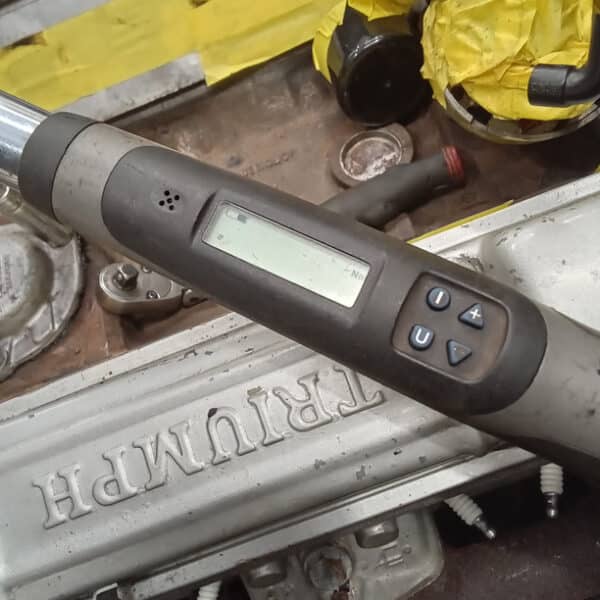 08.04.2025 1974 triumph stag fuel system (23)