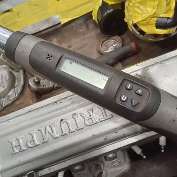 08.04.2025 1974 triumph stag fuel system (24)