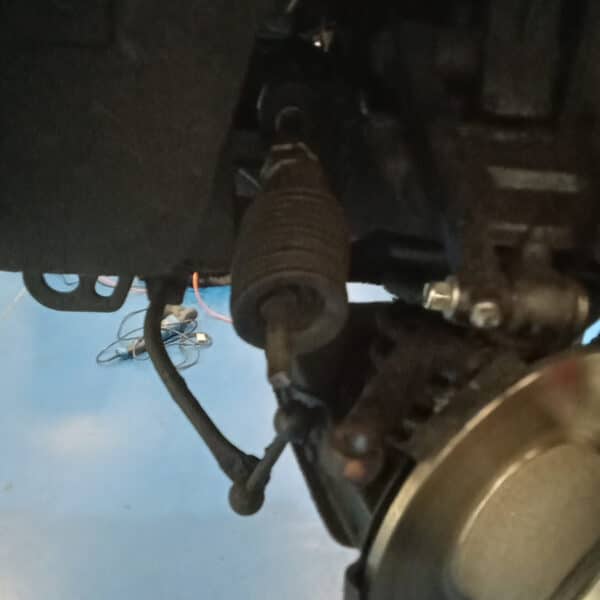 08.04.2025 1980 mg midget orange track rod end (1)