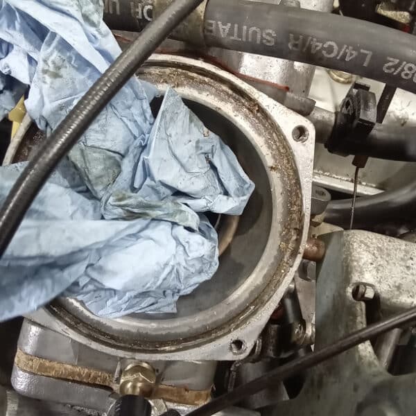 09042025 1974 triumph stag inlet manifold (25)