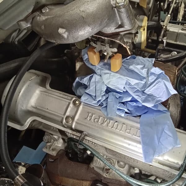 09042025 1974 triumph stag inlet manifold (9)