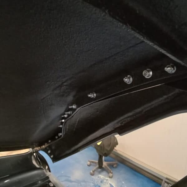 090425 1960 jensen 541r framework painted and fitted (6)