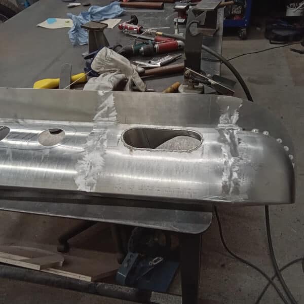 10.04.2025 1955 aston martin db24 drophead coupe red fabrication (4)