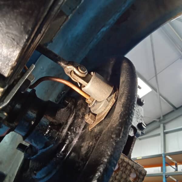 10.04.2025 1955 austin healey 100 bn1 replacing brake parts (6)