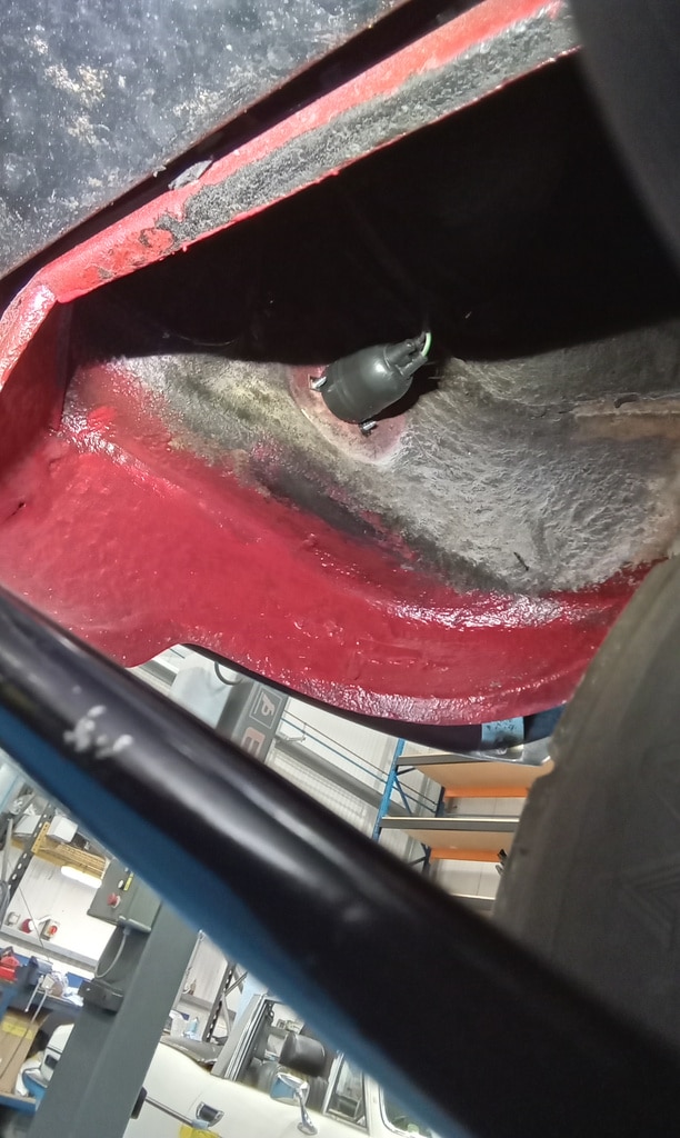 10.04.2025 1968 austin mini cooper s red appraisal and repairs (19)