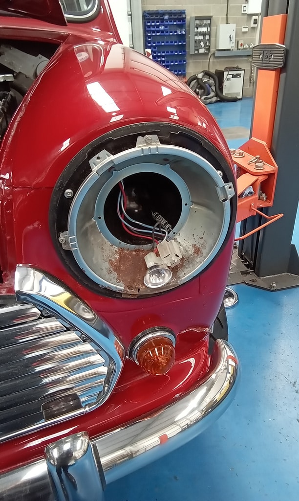 10.04.2025 1968 austin mini cooper s red appraisal and repairs (26)