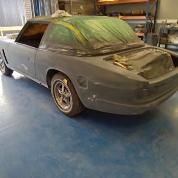 17042025 1976 jensen interceptor front seat progress and body prep (12)