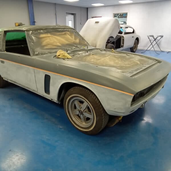 17042025 1976 jensen interceptor front seat progress and body prep (7)