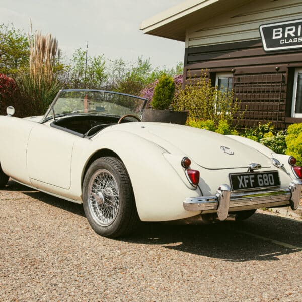 1957 mga arrival 3