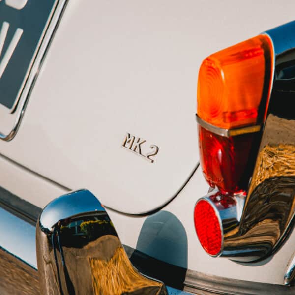 1963 jaguar mk2 2.4 arrival 5