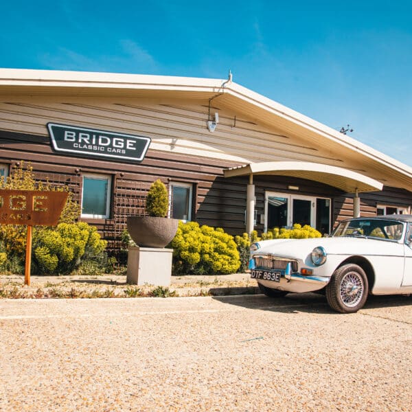 1967 mgb roadster arrival 1