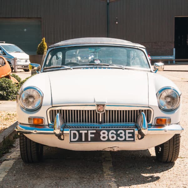 1967 mgb roadster arrival 2