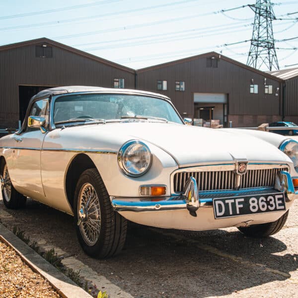 1967 mgb roadster arrival 7