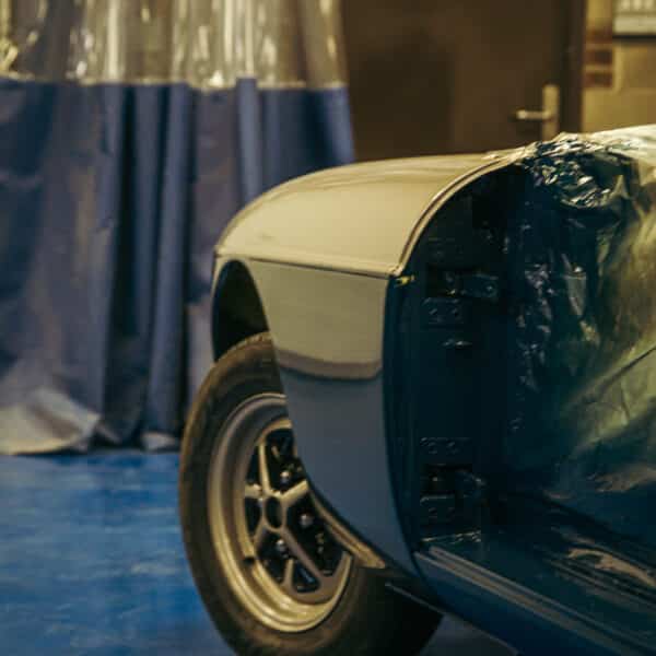 1973 mgb roadster painted 4