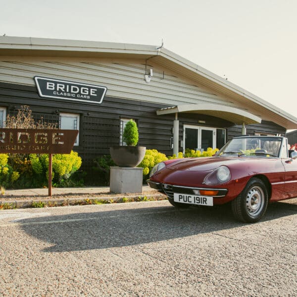 1977 alfa romeo 2000 spider arrival 1