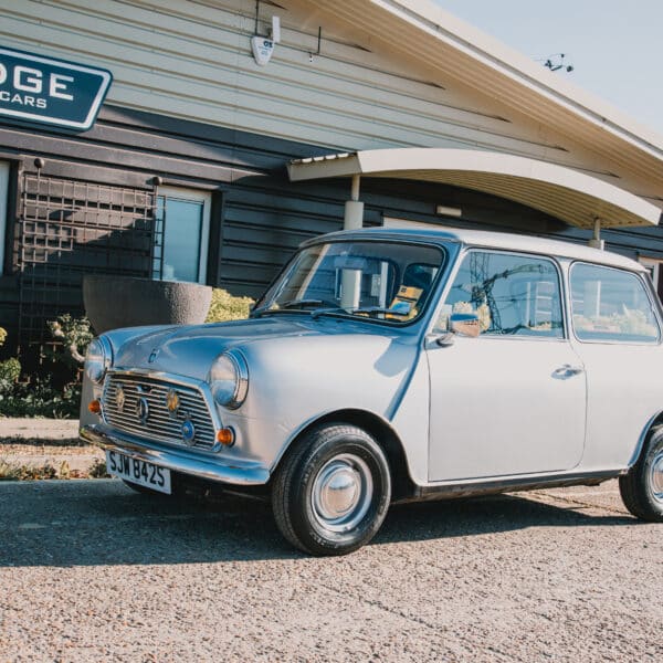 1977 mini arrival