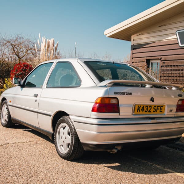 1993 ford escort xr3i 3