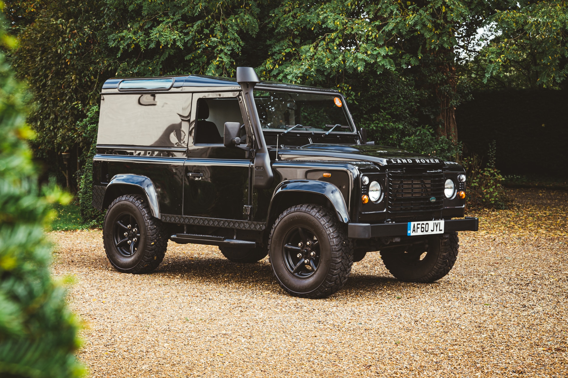 2010 land rover defender 90 product photos 34