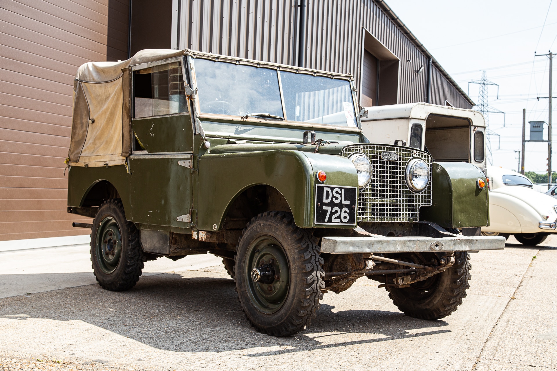 210722 1950 land rover arrival 6