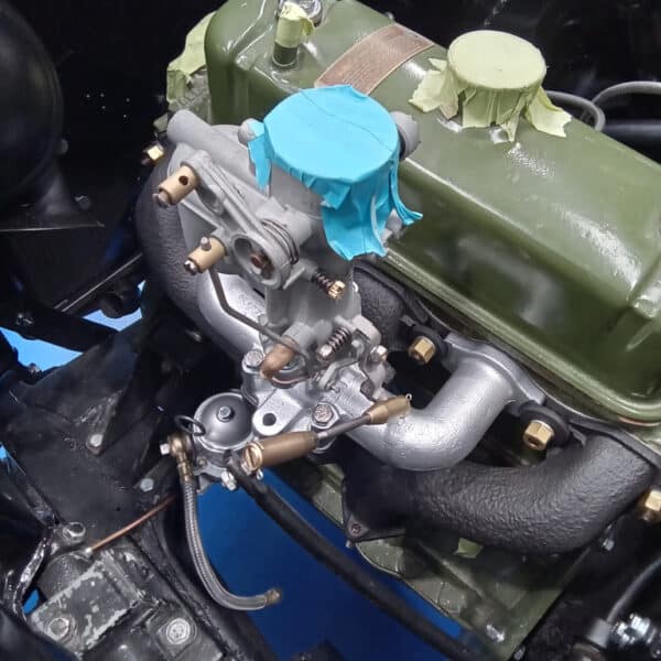 22.04.2025 1951 austin devon pickup green carb (19)